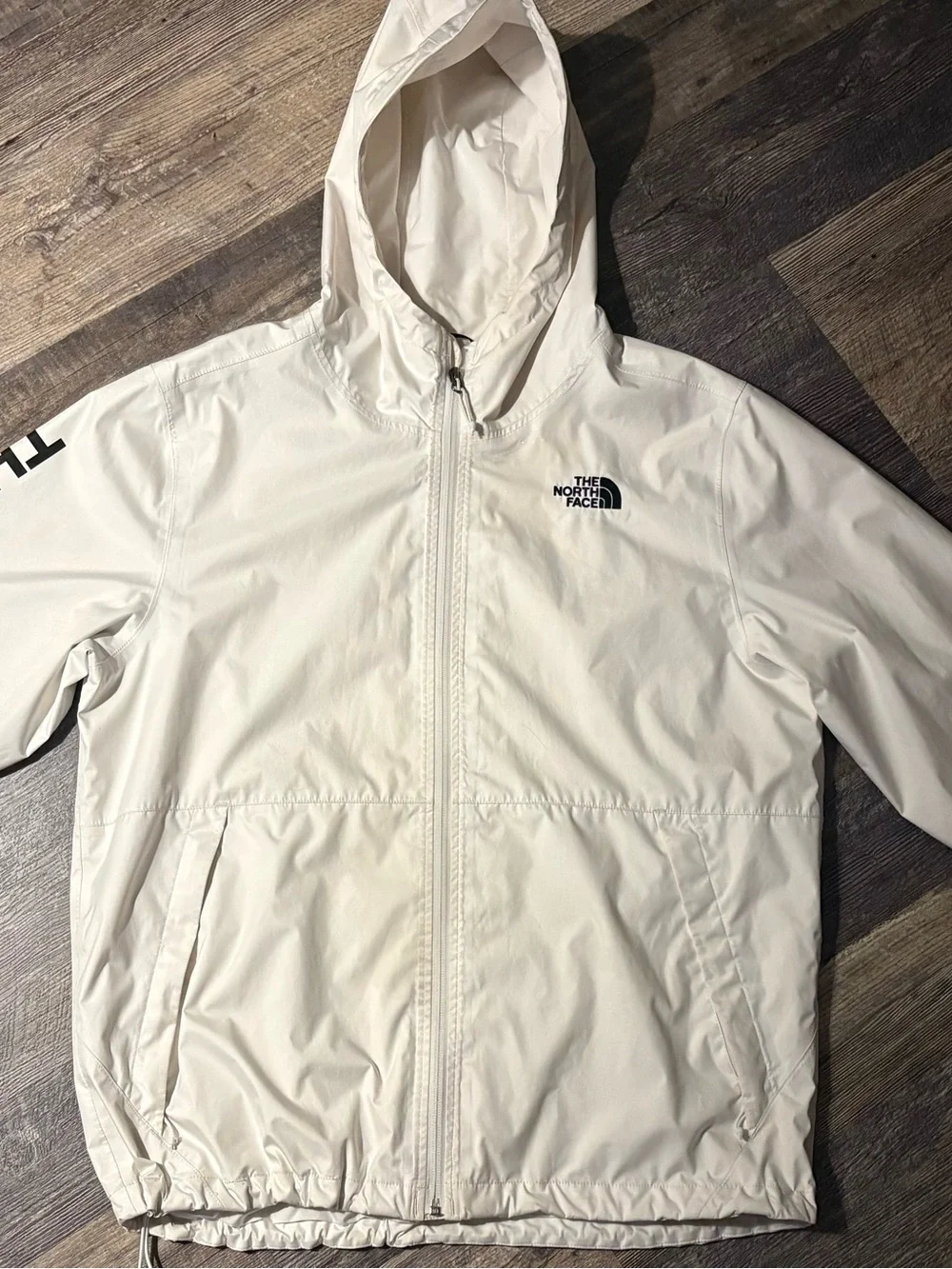 The North Face Men’s Novelty Millerton Jacket | Large | White/Black | Dryvent